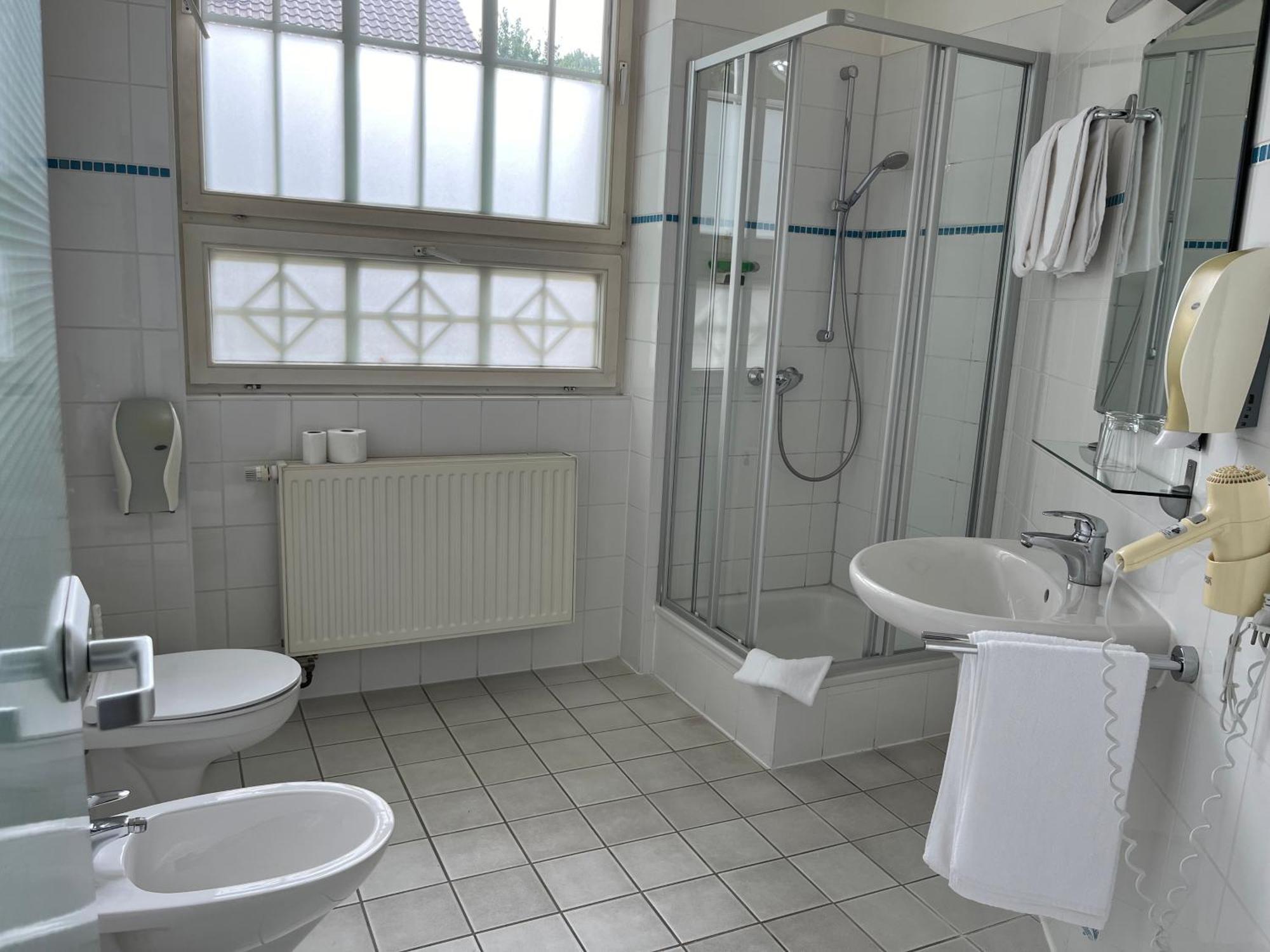 Hotel Hahn Gondelsheim Dış mekan fotoğraf